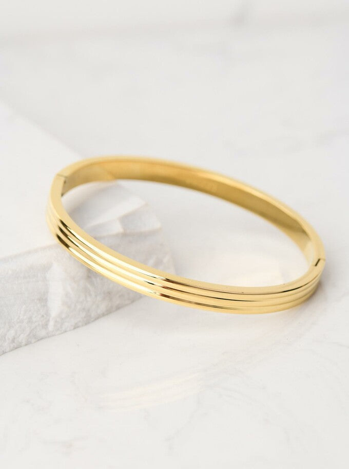 14k Gold Plated Oval Bracelet