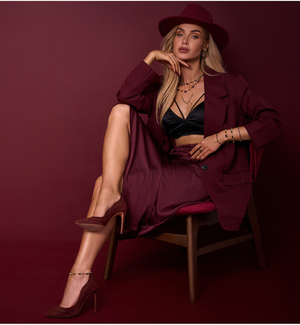 Gold Plated Black Crystals Necklace Gioia 0344