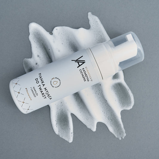 YANaturalna Pianka myjąca do twarzy