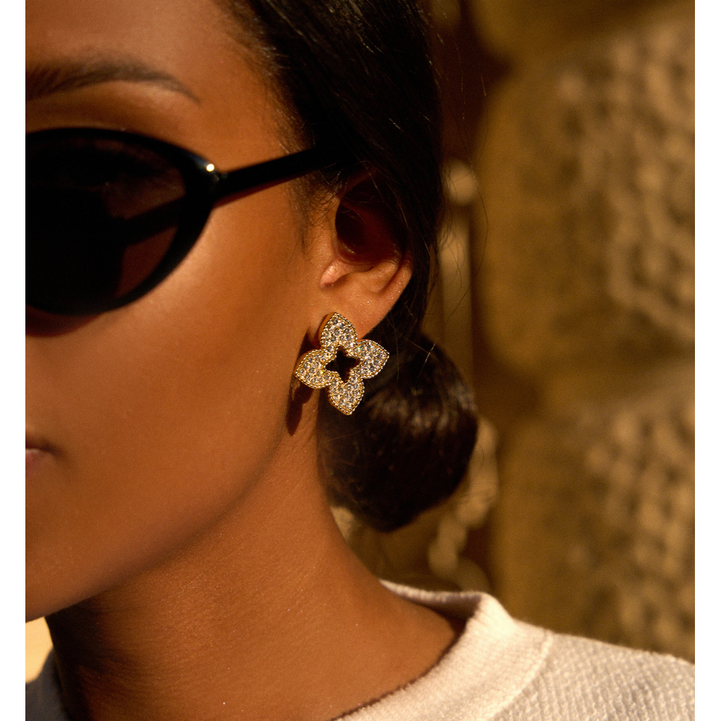 Crystal Clover Earrings Shining