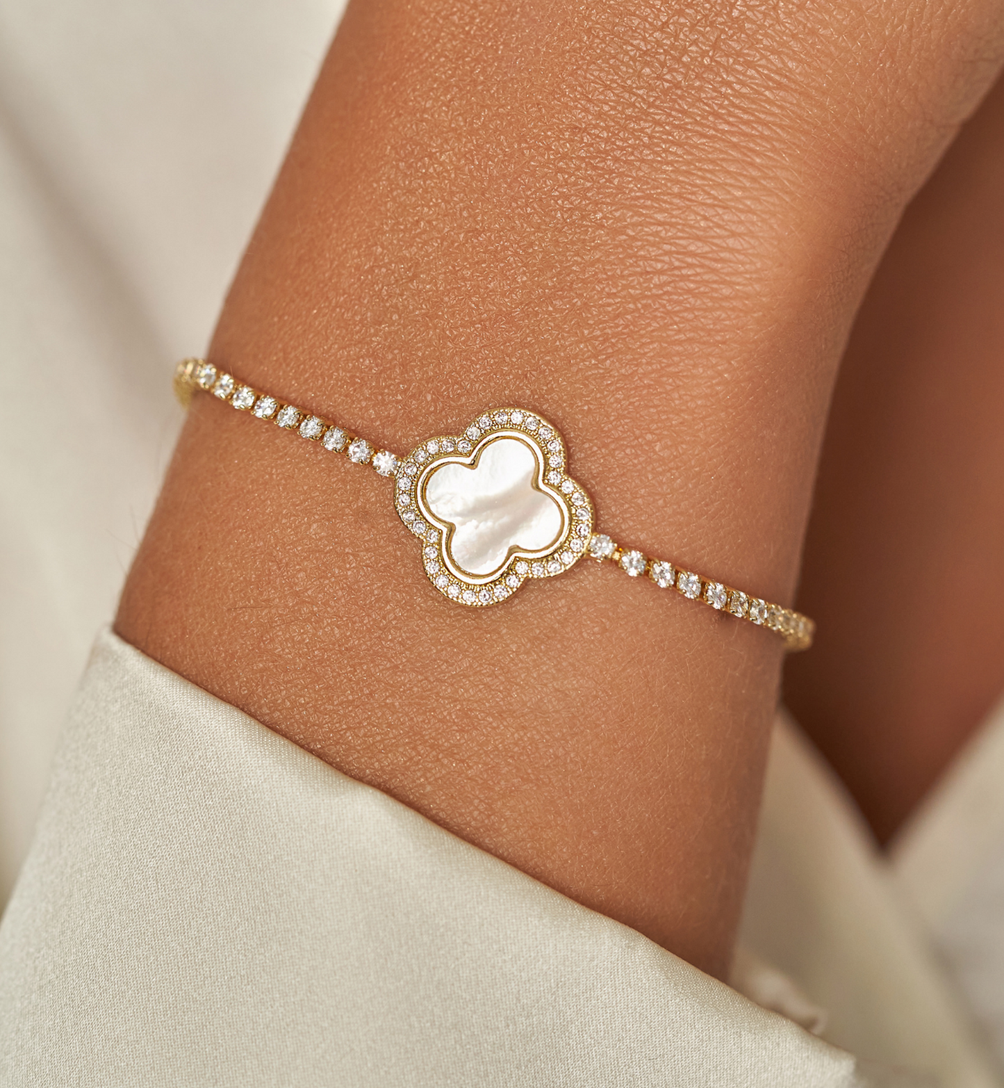Crystals Bracelet with White Enamel Clover