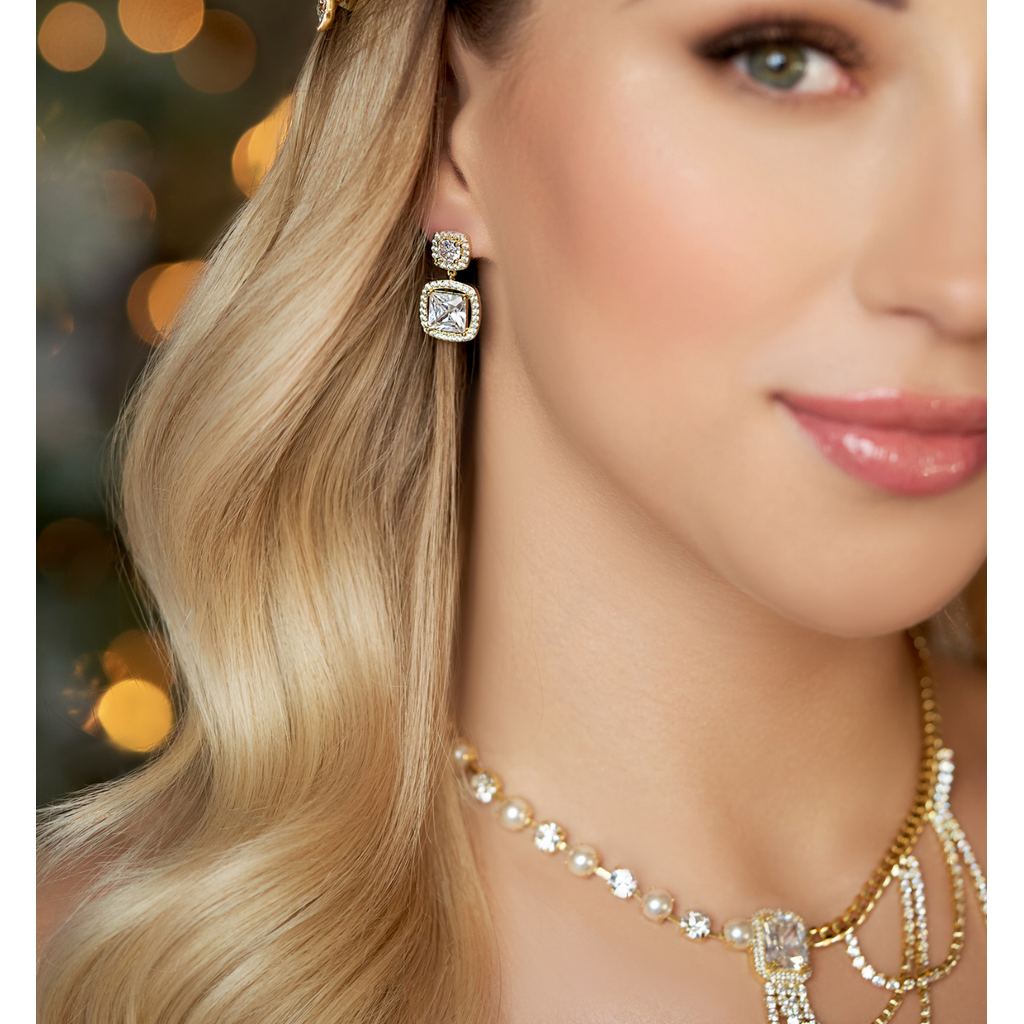Glamour Crystal Clear & Pearls Fringe Necklace
