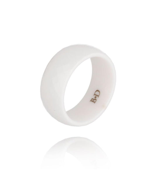White Ceramic Ring (size 5)