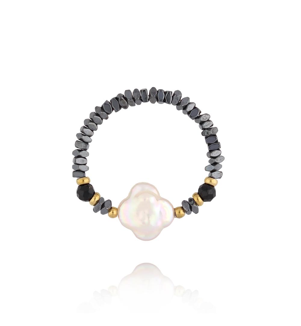 Hematite & Tourmaline Stones Elastic Ring with Pearl Clover 0520