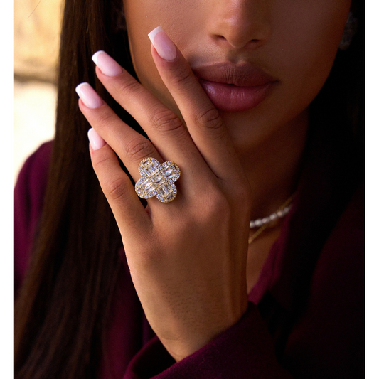 Crystal Clover Adjustable Ring