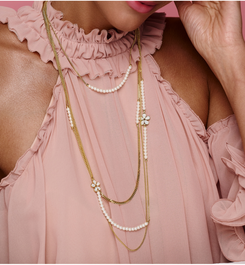 Multi Layers Necklace with Pearls and White Milk Crystal Flowers