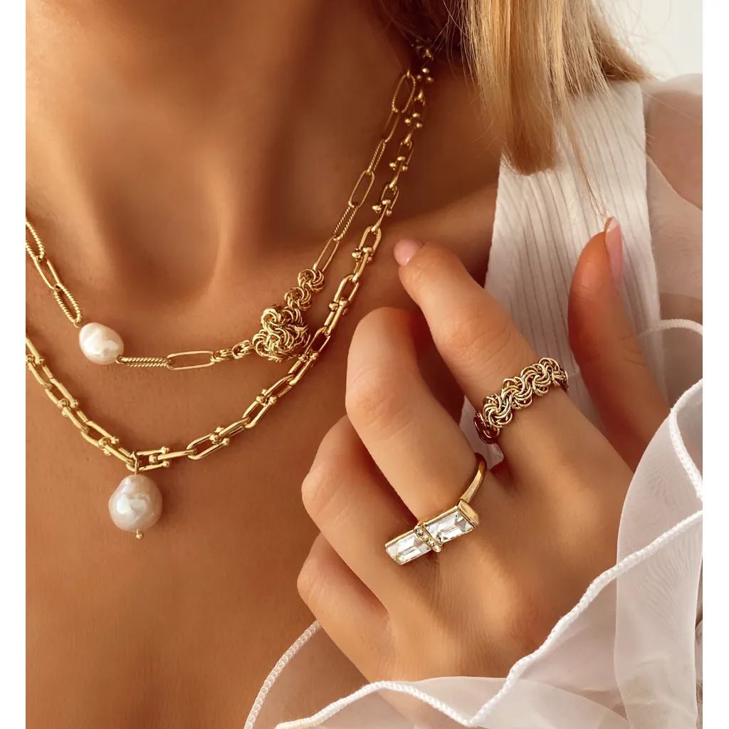 Two Side Transparent Crystals Ring (size 8)