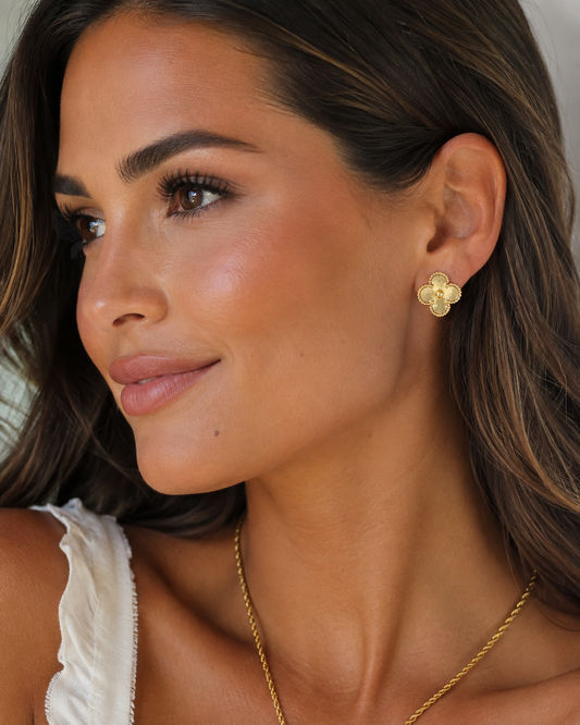Gold Wave Clover Studs