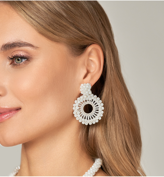 Luminous White Glass Crystal Earrings 0001