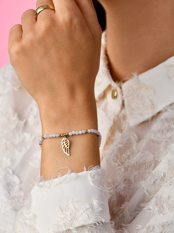 Adjustable White Beads Bracelet with Gold Plated Angel Wing