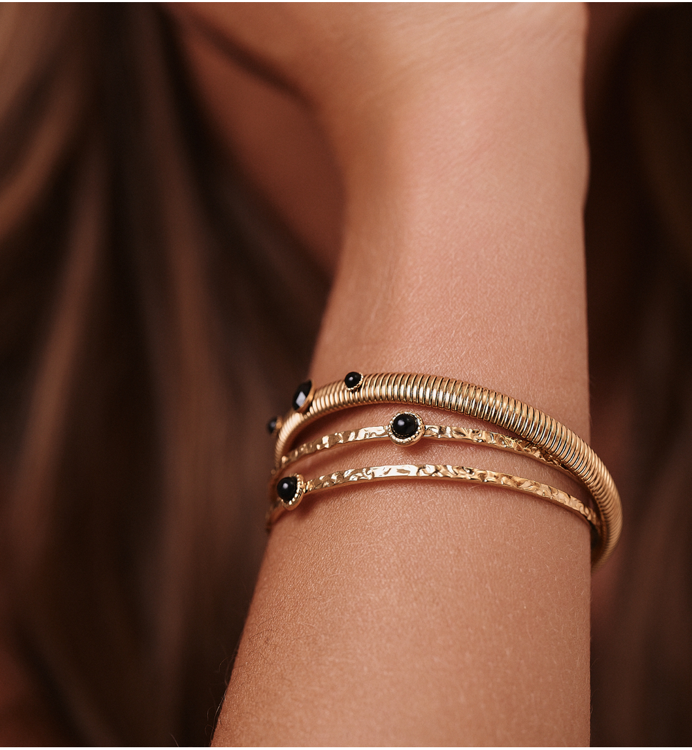 Gold Plated Earth Song Snake Elastic Bracelet with Black Agate 0034