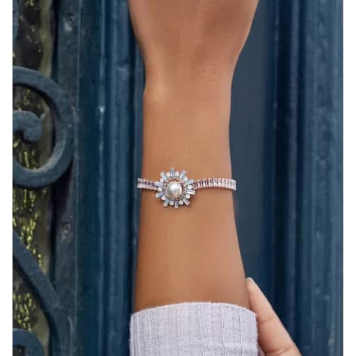 Rose Gold & Milk White Crystals Bracelet with Pearl Flowers