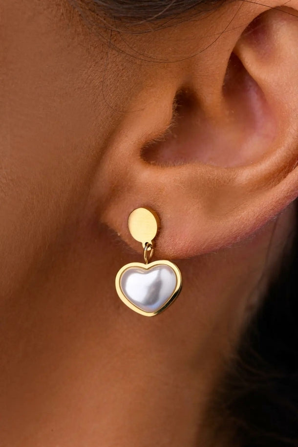 14k Gold Plated Pearl Heart Earrings