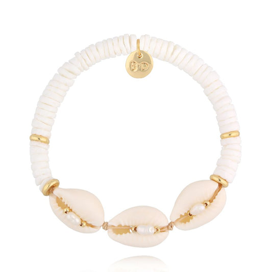 White Bracelet with Pearls and Shells Ocean