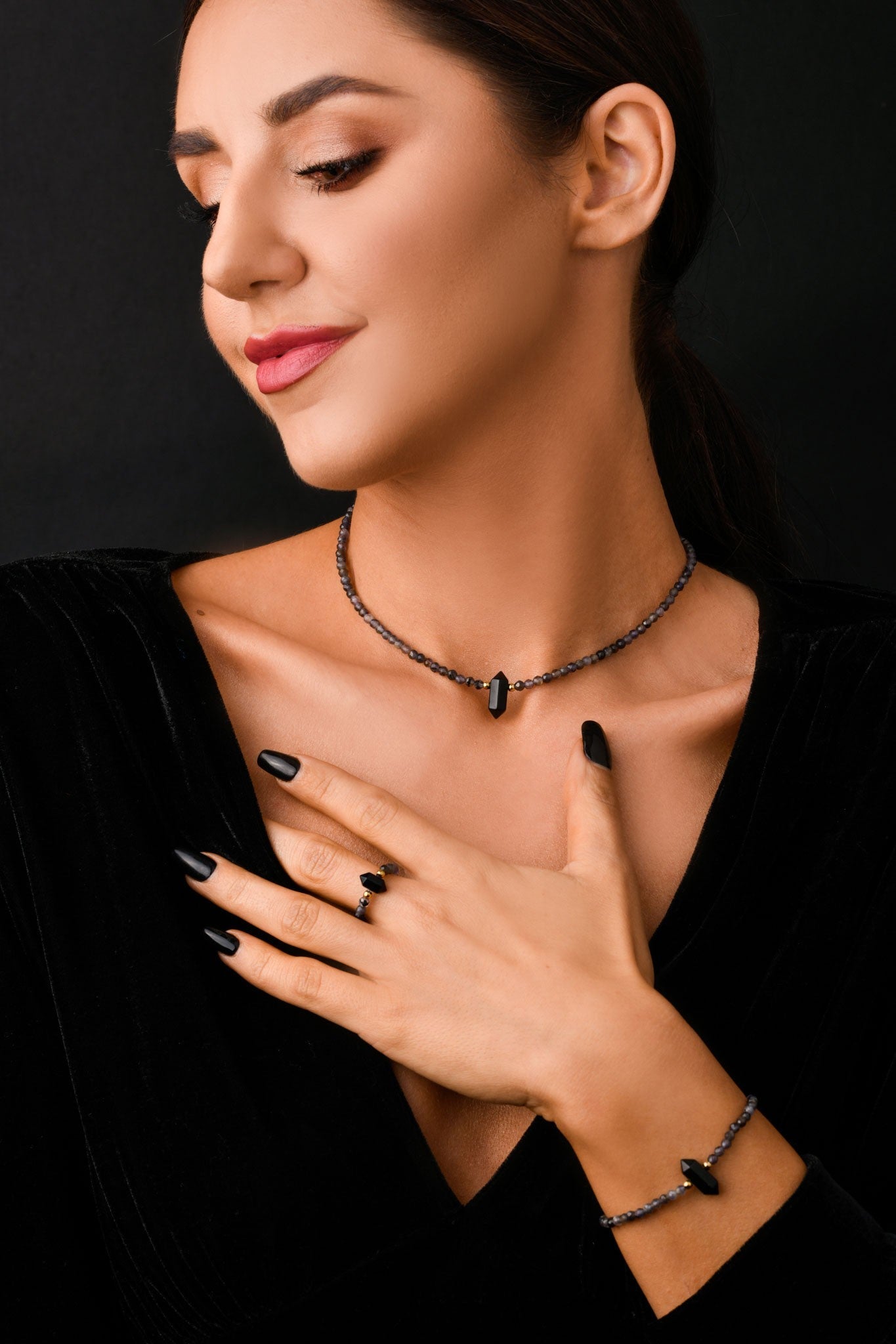 Cordierite Natural Stone Choker with Onyx Natural Stone Pendant