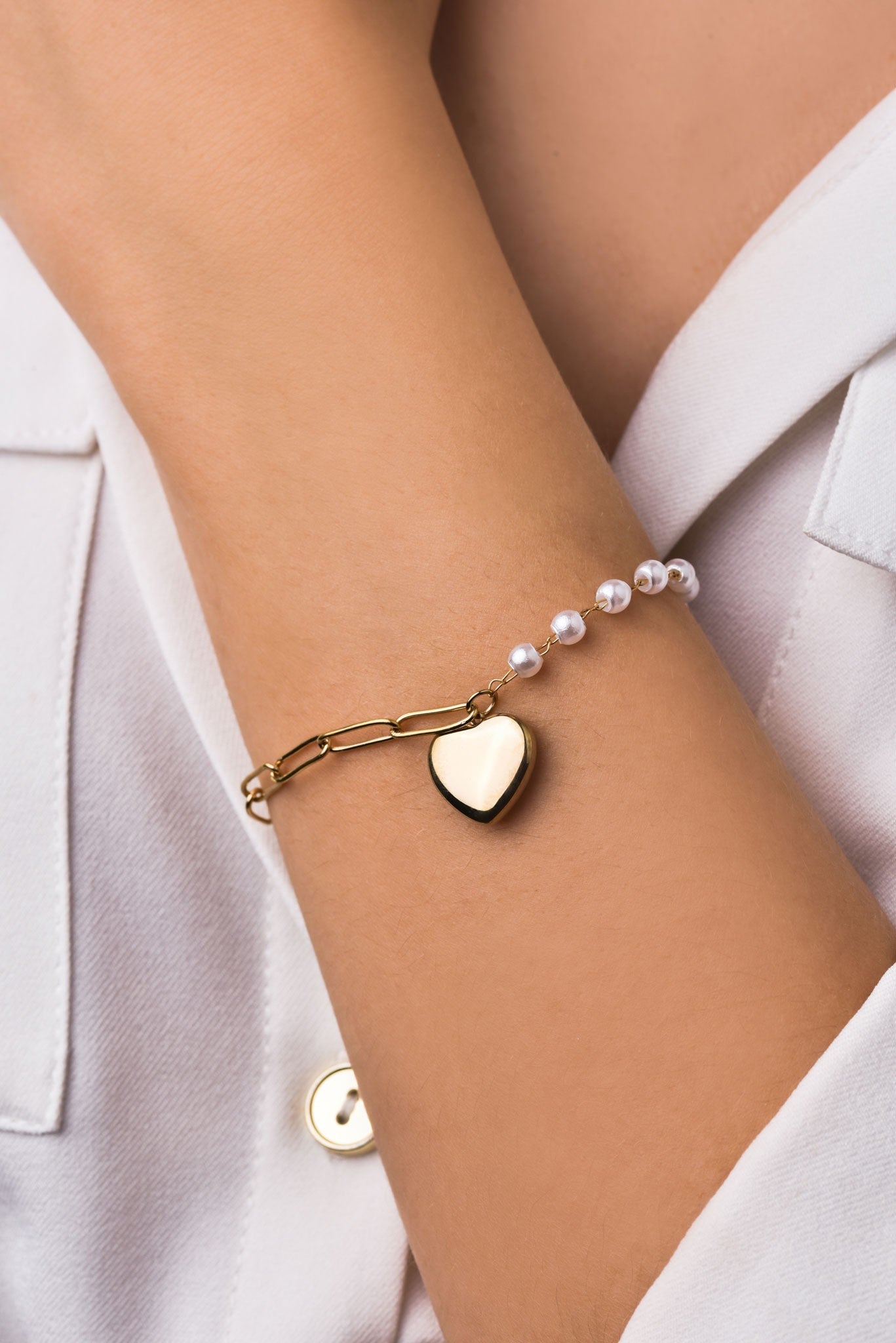 14k Gold Plated Pearl Bracelet with Heart Pendant