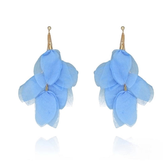 Multi Chain with Oval Silk Leaves Earrings in Sky Blue