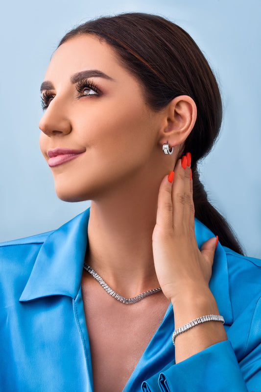 Glamour Stainless Steel Silver White Crystals Necklace