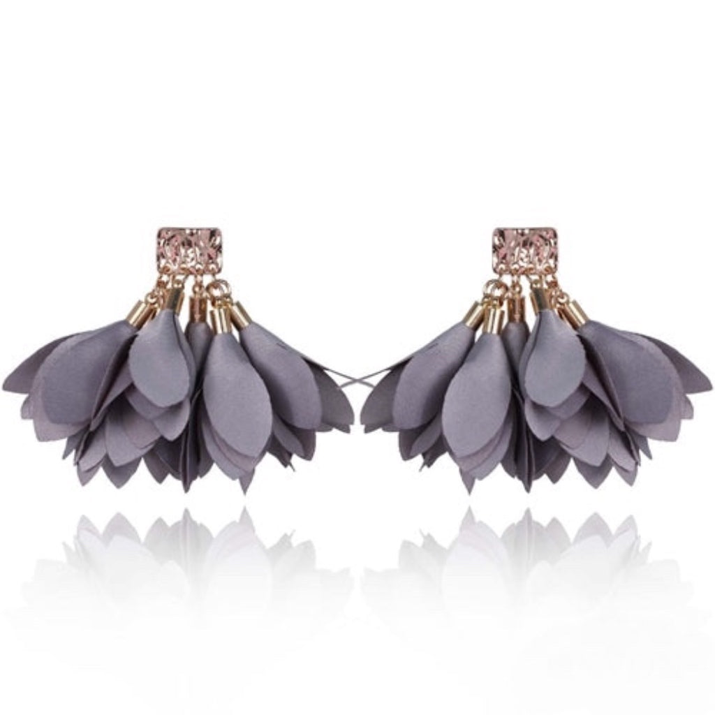Gray Satin Earrings with Gold Finishing